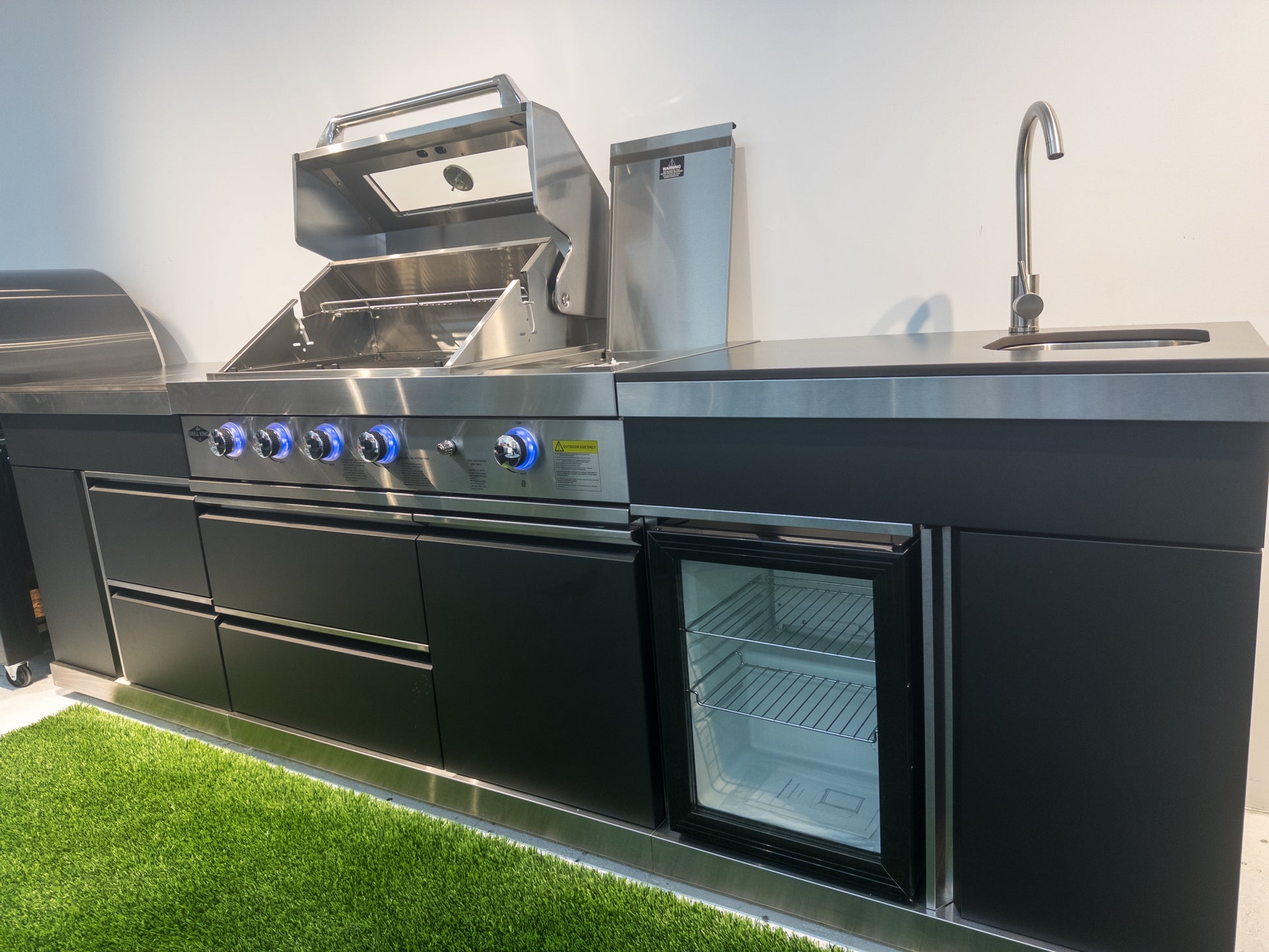 Charcoal Felix 4B + Wok Designer BBQ Kitchen 2.8M: Fridge, Faucet, Sink, Side Wok, Storage Cupboard, Stone Benchtops