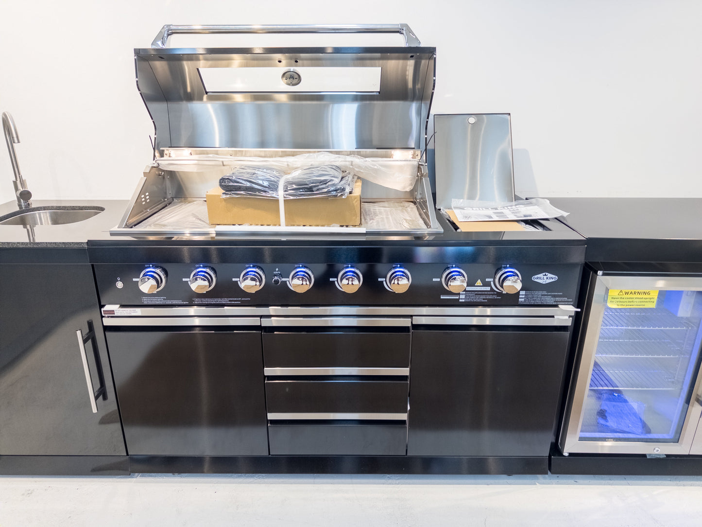 Floor Stock 6 Burner Black 304SS 6 Burner + Wok BBQ Kitchen + 3DR Fridge & Sink