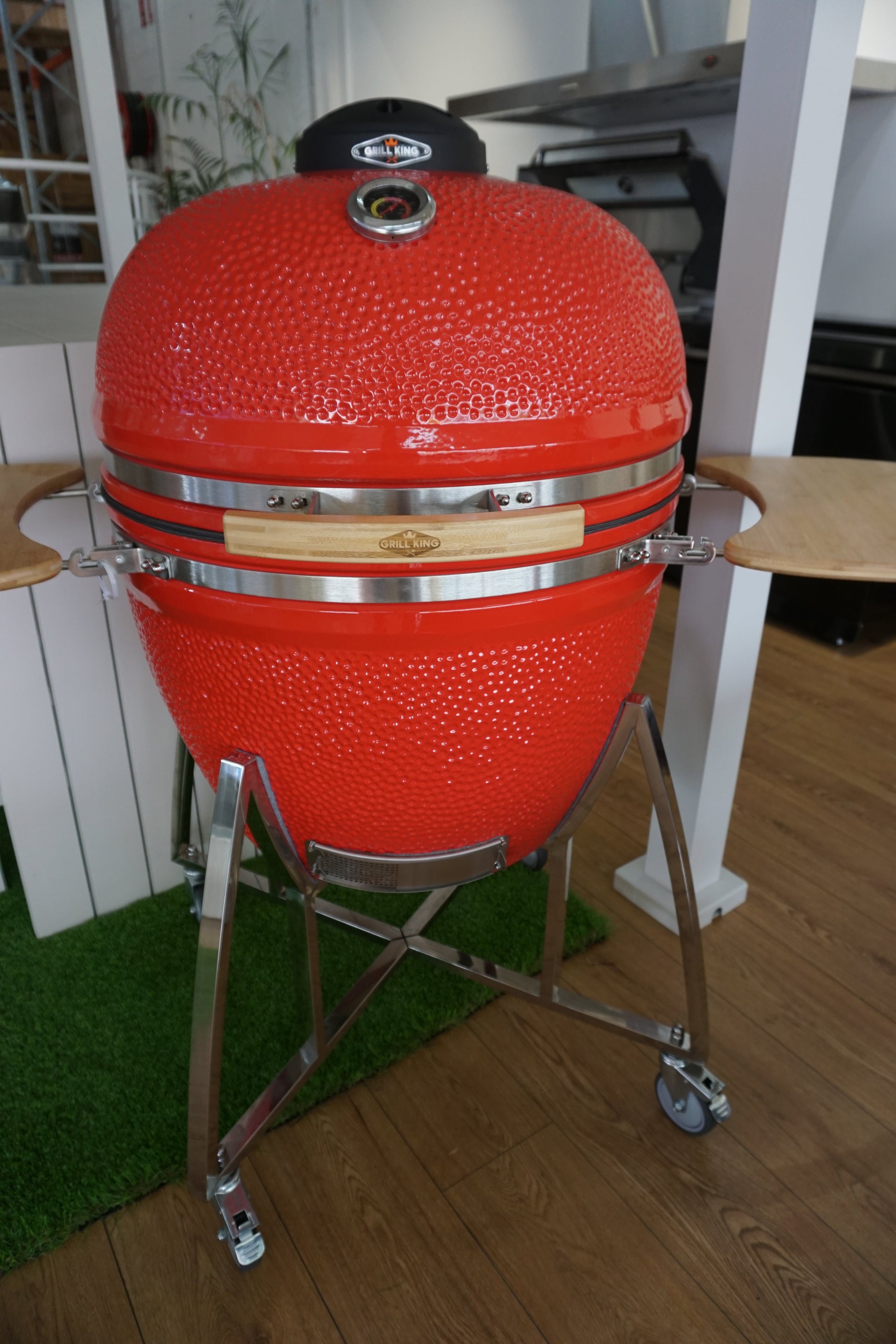 Grill King 27” Kamado Ceramic Charcoal Grill With Trolley & Side Tables